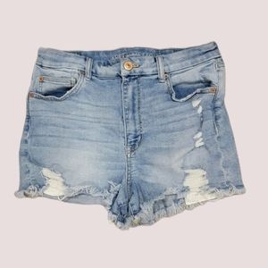 American Eagle Women's Curvy High Rise Jean Short
